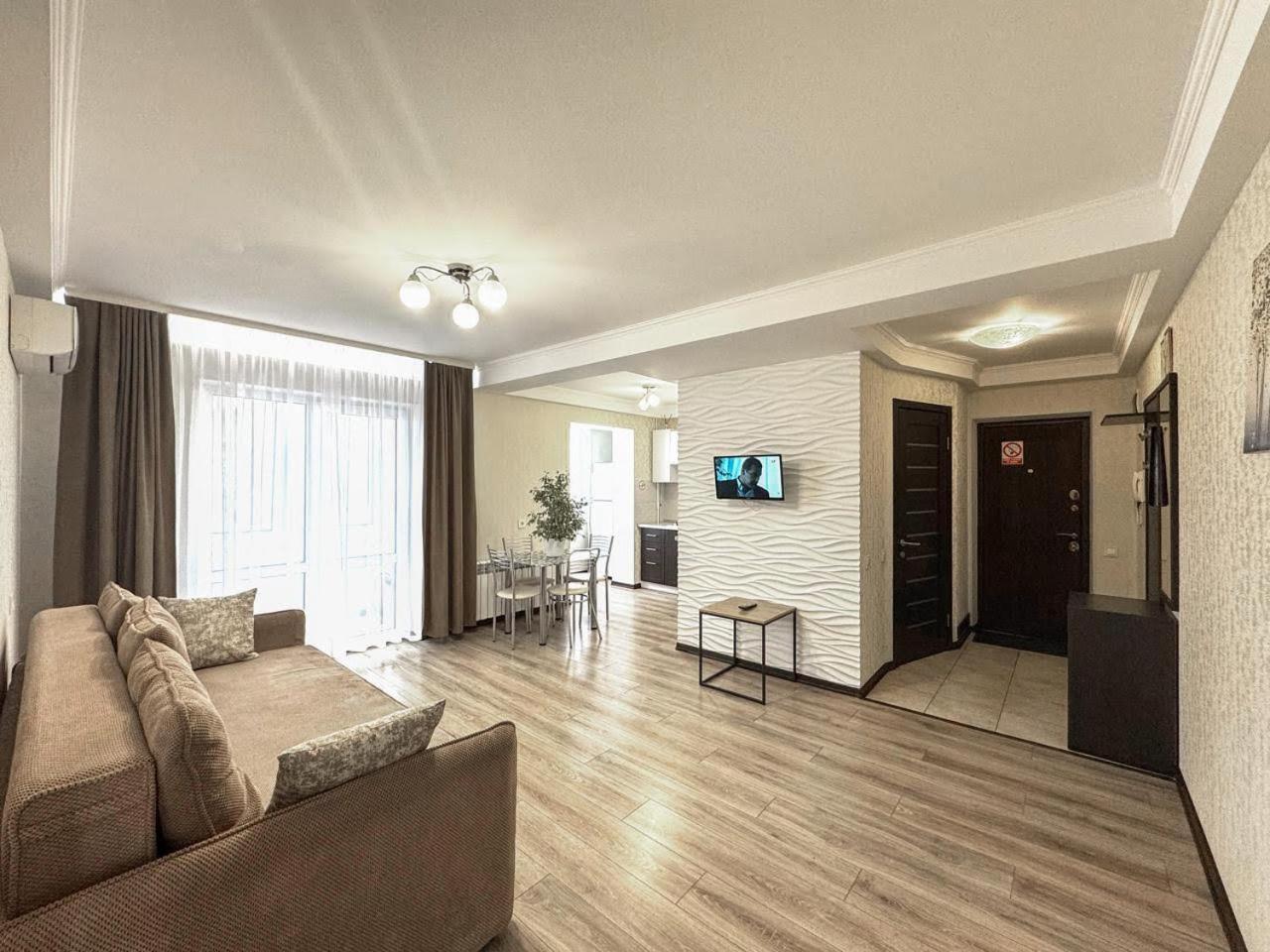 Artal Apartment On Obolonskyi Avenue 16A, 2 Bedroom 키예프 외부 사진